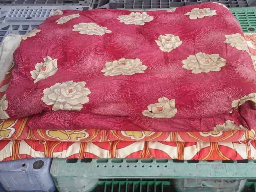 打ち直す前の布団